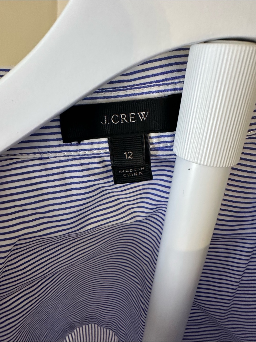Blue and White Stripe Short-Sleeve J Crew Popover Shirt Size 12 Crisp Cotton - Picture 4 of 9